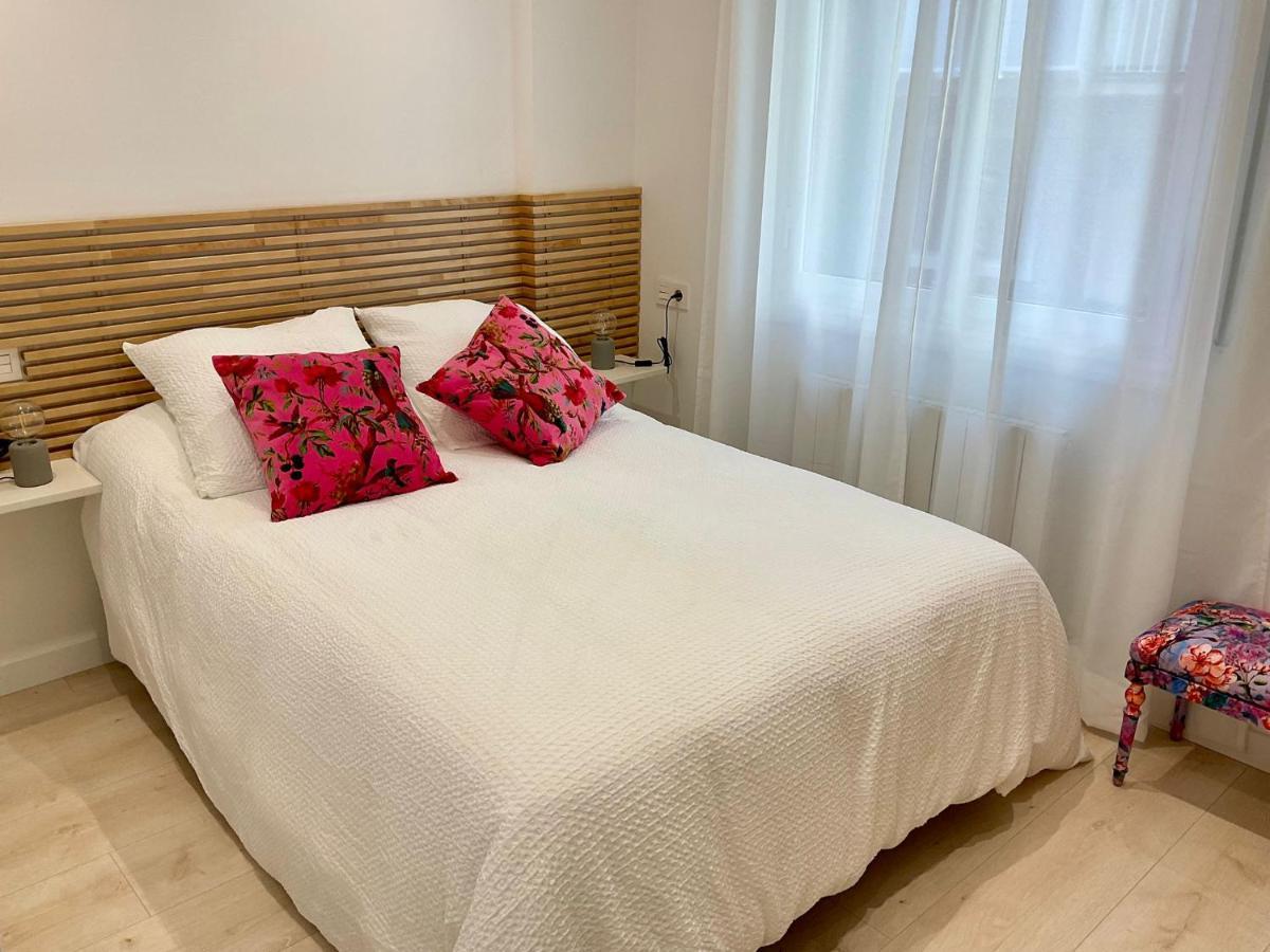 Calma Uribarri Home Билбао Екстериор снимка